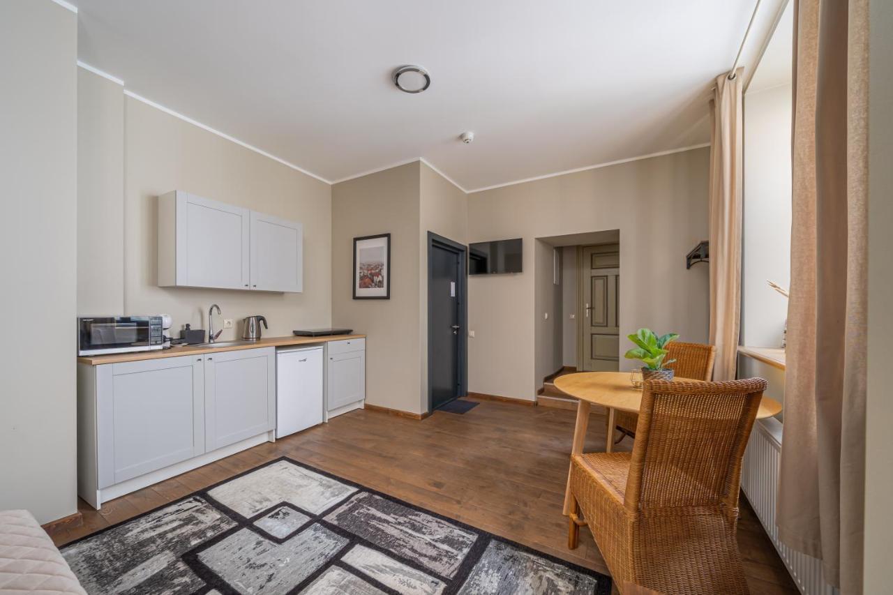 Enjoy Old Town Vibes In 1716 Laipu Residence With 4 Stylish Apartments And 1 Penthouse Riga Extérieur photo