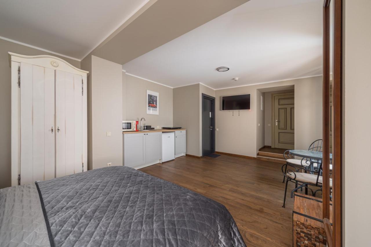 Enjoy Old Town Vibes In 1716 Laipu Residence With 4 Stylish Apartments And 1 Penthouse Riga Extérieur photo