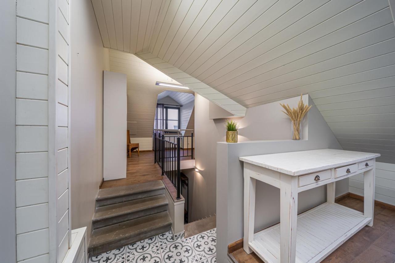 Enjoy Old Town Vibes In 1716 Laipu Residence With 4 Stylish Apartments And 1 Penthouse Riga Extérieur photo